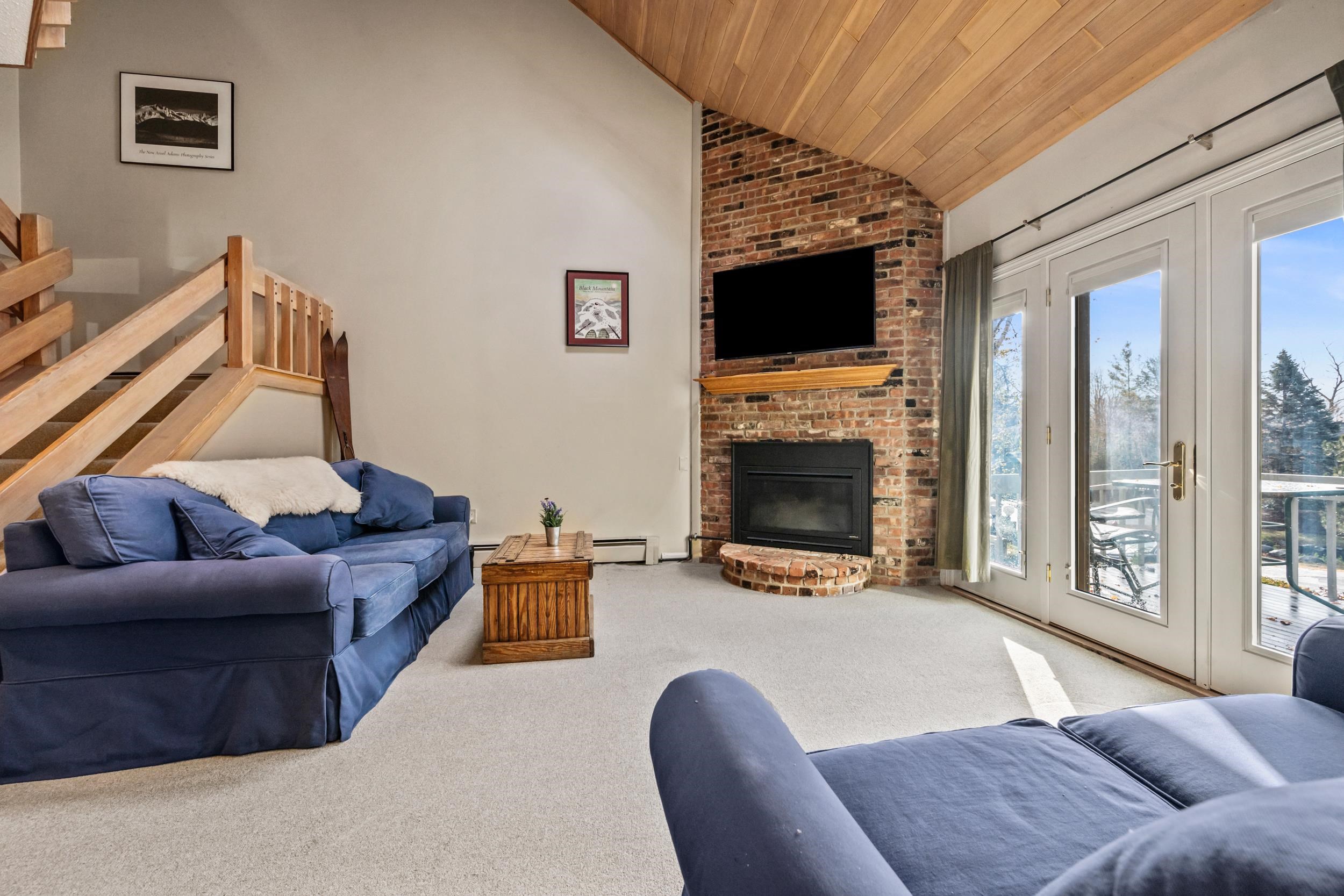 82 B Wentworth Hall Avenue Jackson, NH 03846 - Photo 2 of 33