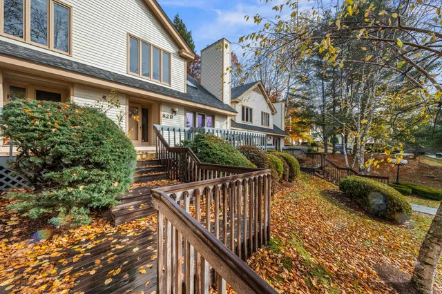 $525,000 | 82 B Wentworth Hall Avenue, Jackson, NH 03846