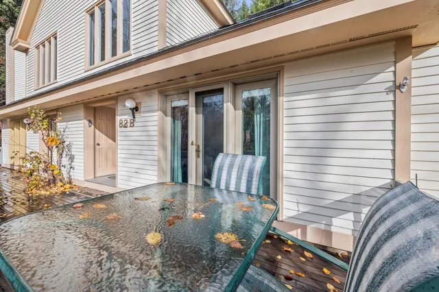 $515,000 | 82 B Wentworth Hall Avenue, Jackson, NH 03846