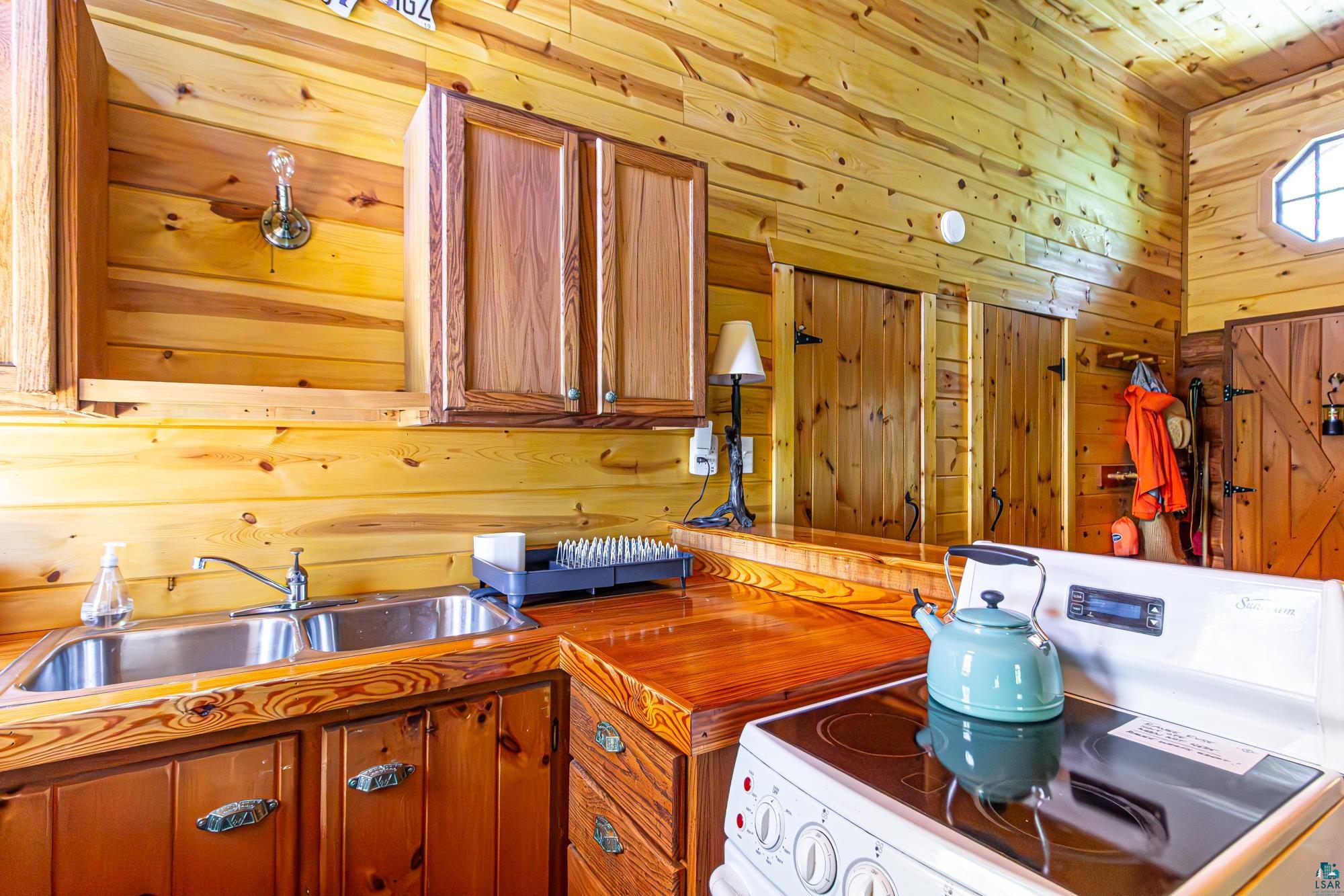 13321 Lodge Road Ely, MN 55731 - Photo 30 of 94