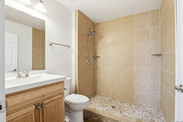 $1,245 | 752 Cimarron, Unit B, Spring Branch, TX 78070