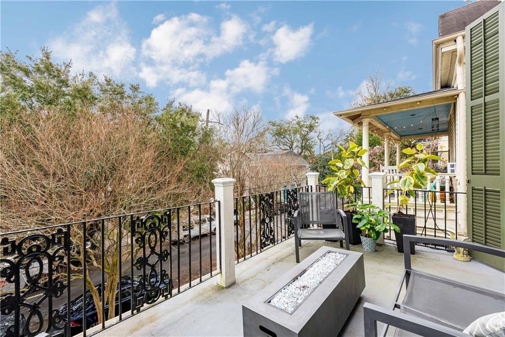 1122 Third Street, Unit 3 New Orleans, LA 70130 - Photo 14 of 16