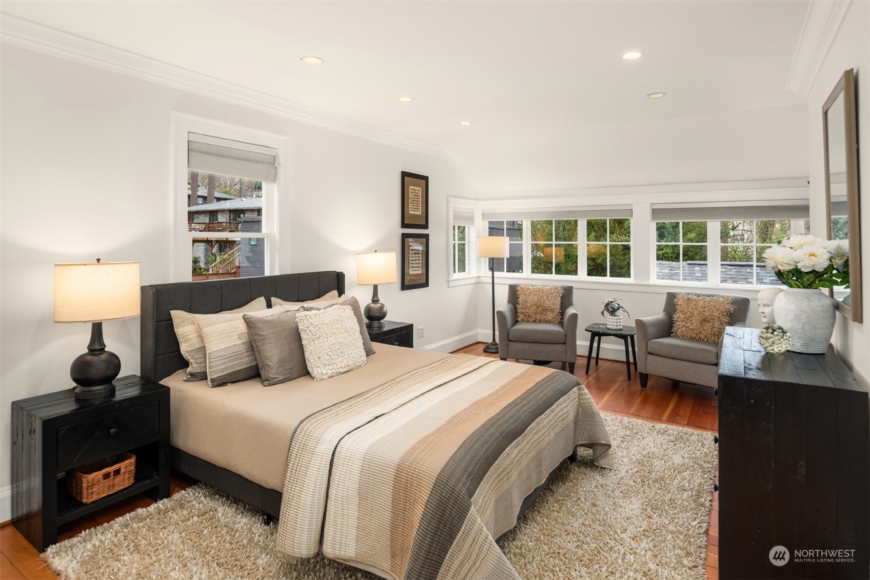 3206 East Terrace Street Seattle, WA 98122 - Photo 19 of 28 a bed room with bed and windows