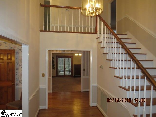 607 Sugar Mill Road Greer, SC 29650 - Photo 3 of 24 Gallery Image 3