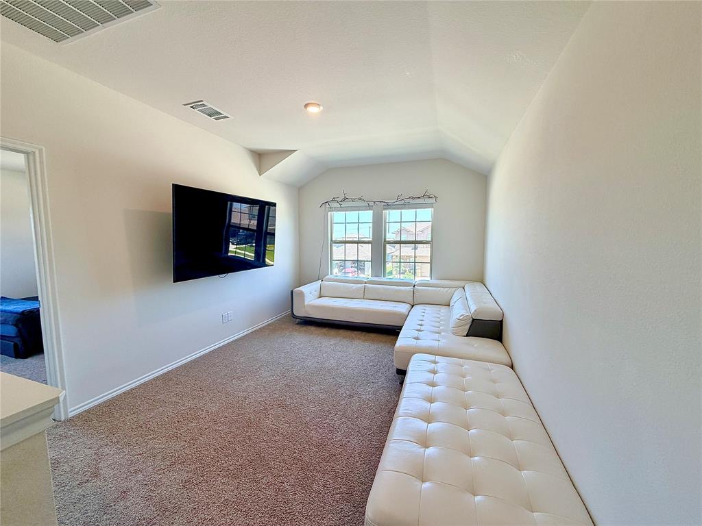 816 Country Road Royse City, TX 75189 - Photo 9 of 24 Game room with large window