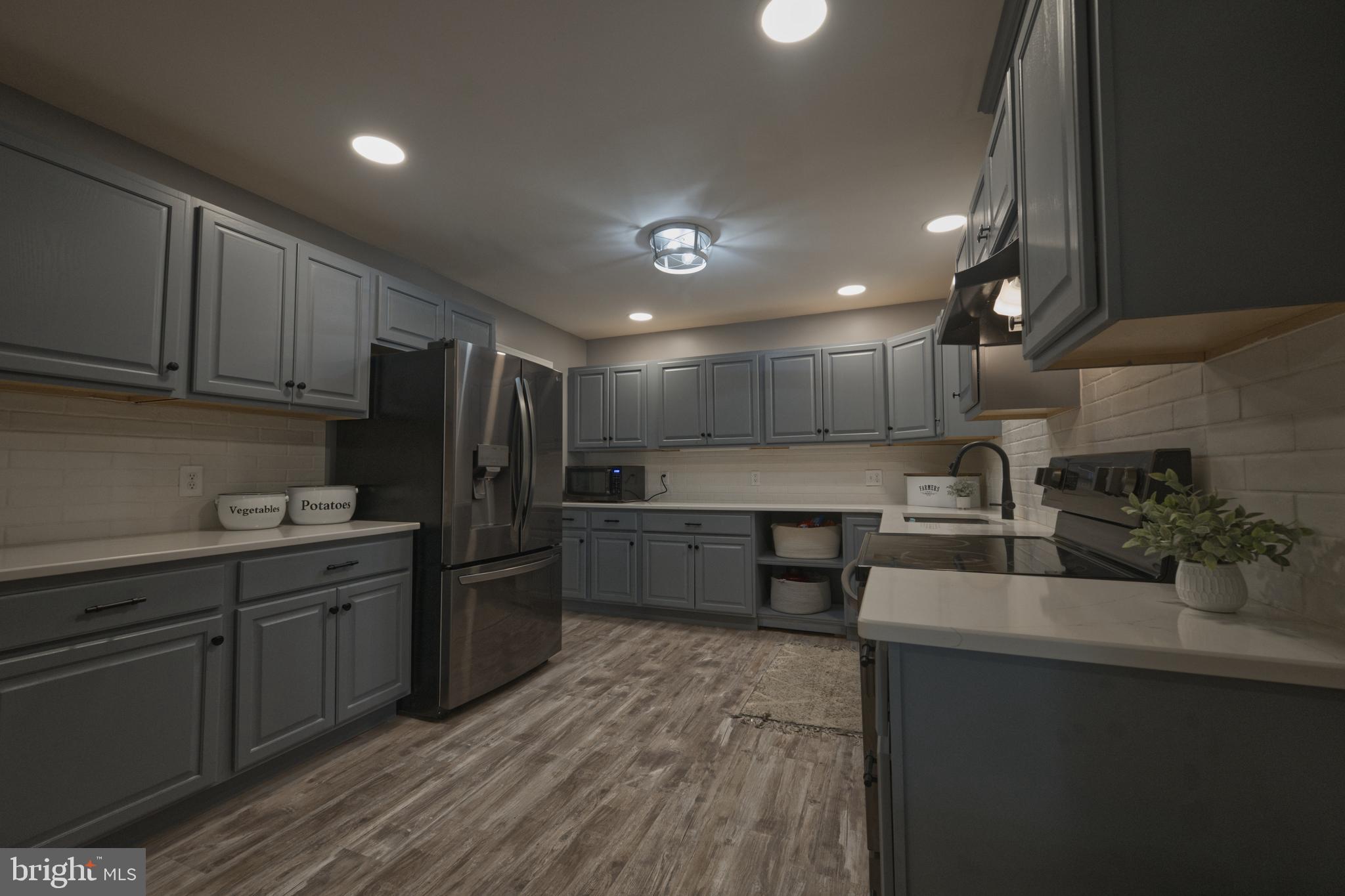 3510 West Denneys Road Dover, DE 19904 - Photo 23 of 41 Kitchen with LVP Flooring