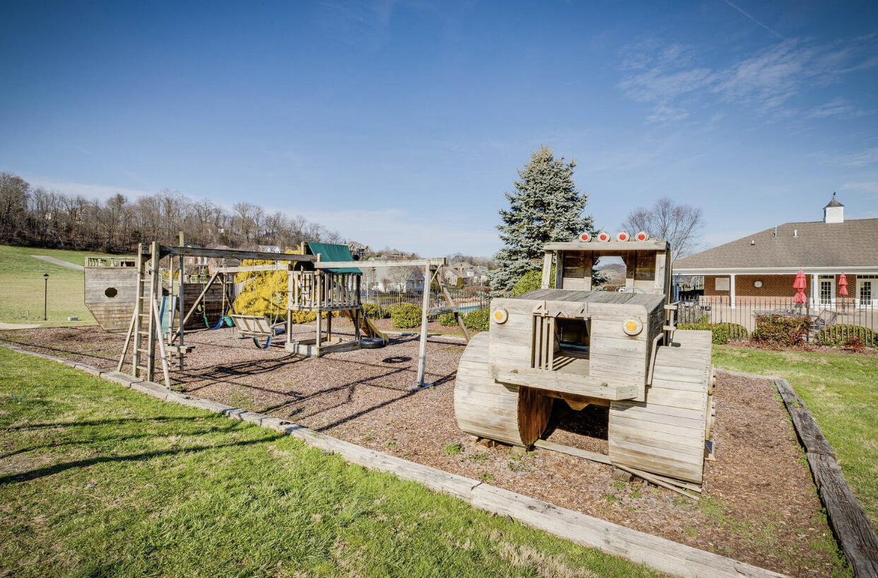 Lot 97 Ridgetop Drive, Unit 97 Johnson City, TN 37615 - Photo 25 of 38 8227C443-2A93-4BAD-96F2-BC5590A12AB1