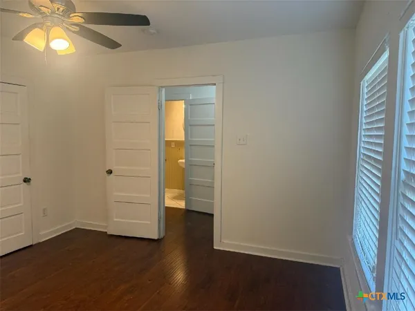 $1,750 | 724 North Beal Street, Belton, TX 76513