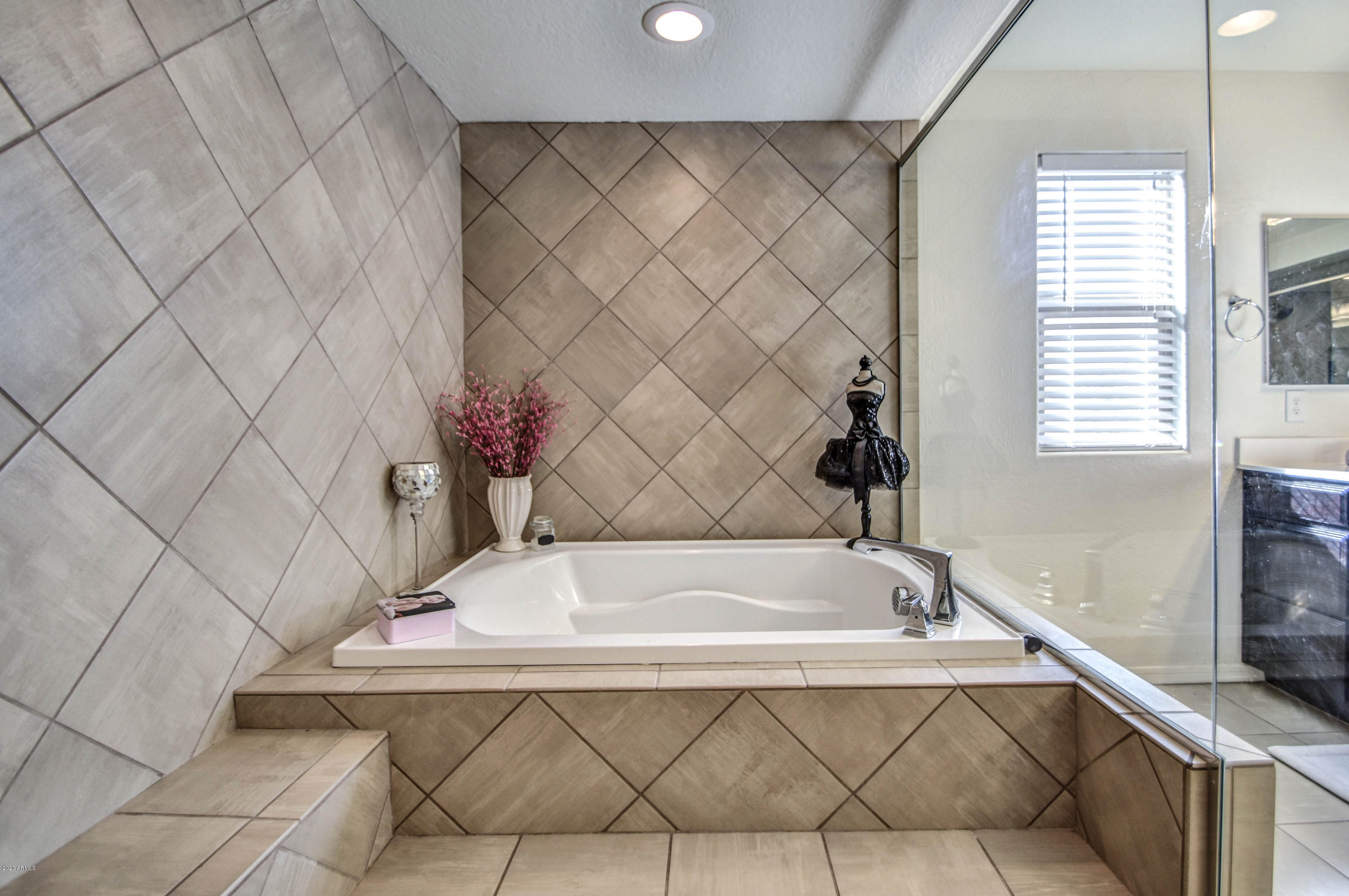21237 West Coronado Road Buckeye, AZ 85396 - Photo 32 of 56 MASTER BATH 5
