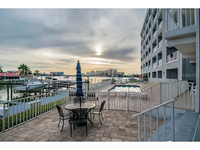$3,000 | 610 Island Way, Unit 206, Clearwater Beach, FL 33767