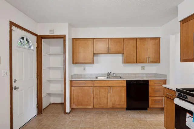 $348,000 | 1214 Penn Avenue North, Minneapolis, MN 55411