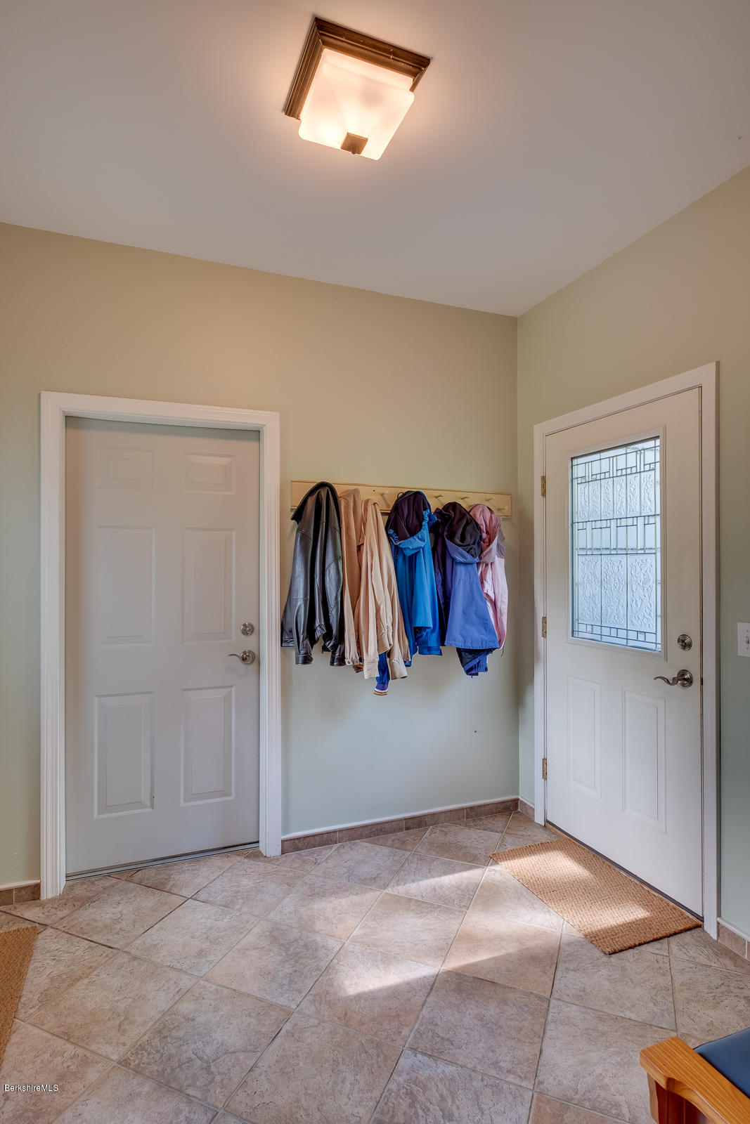 335 Gale Road Williamstown, MA 01267 - Photo 17 of 41 Mudroom