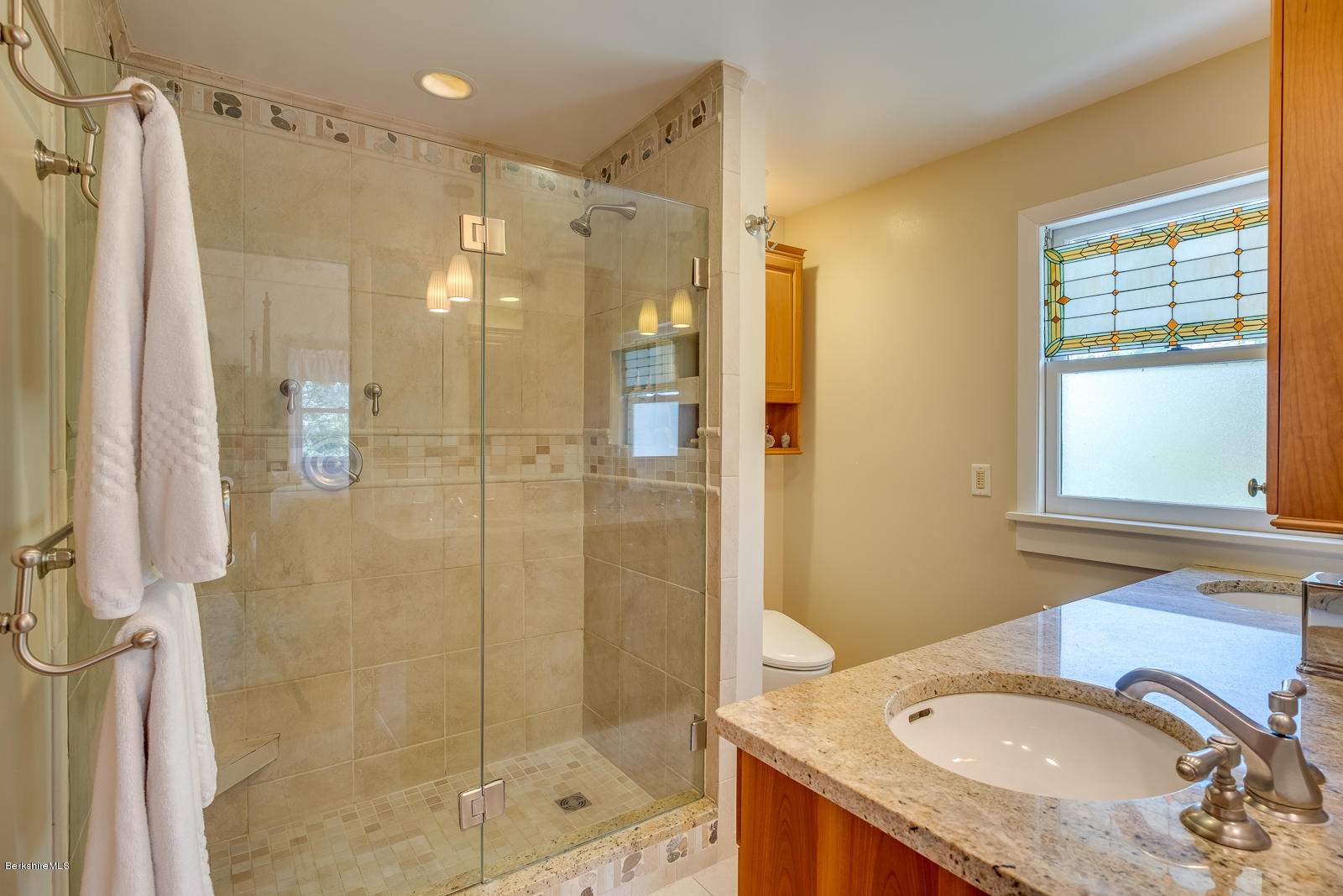 335 Gale Road Williamstown, MA 01267 - Photo 23 of 41 Master bath