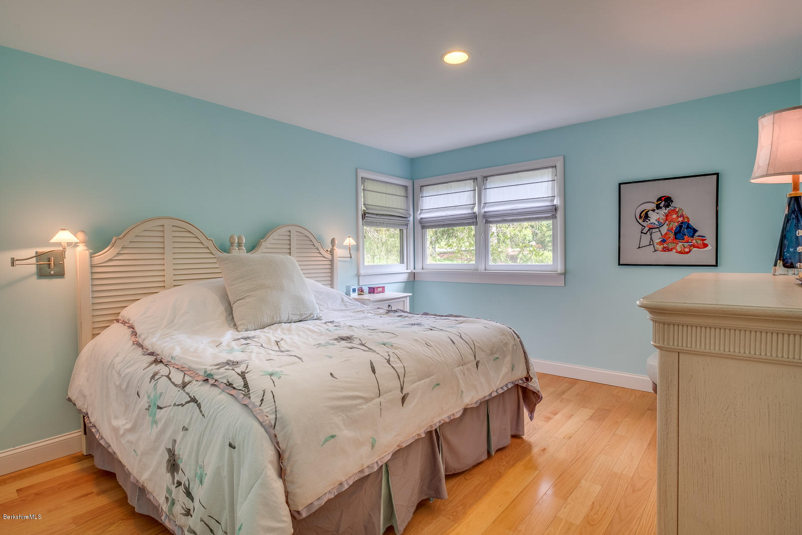 335 Gale Road Williamstown, MA 01267 - Photo 24 of 41 Guest room