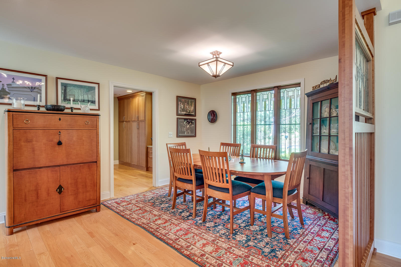 335 Gale Road Williamstown, MA 01267 - Photo 9 of 41 Dining room