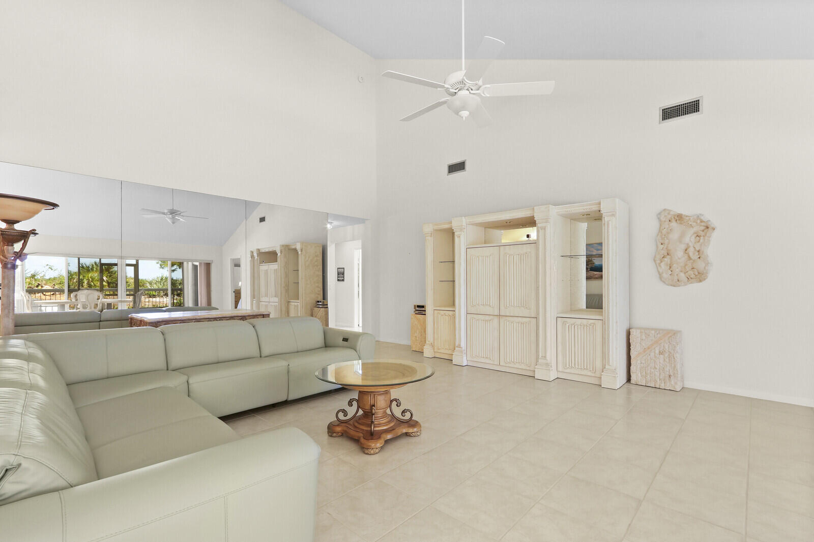 327 Ridge Road Jupiter, FL 33477 - Photo 5 of 52 26_Image_9_mls