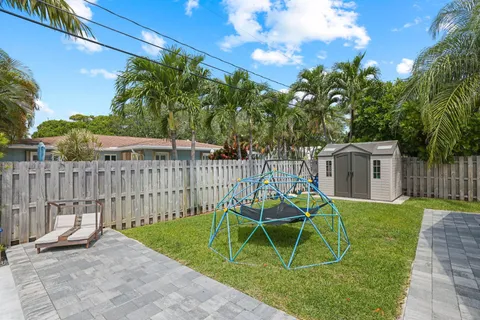 $1,299,999 | 4141 Northeast 22nd Terrace, Lighthouse Point, FL 33064