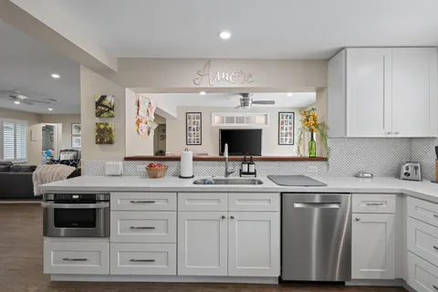 $1,299,999 | 4141 Northeast 22nd Terrace, Lighthouse Point, FL 33064