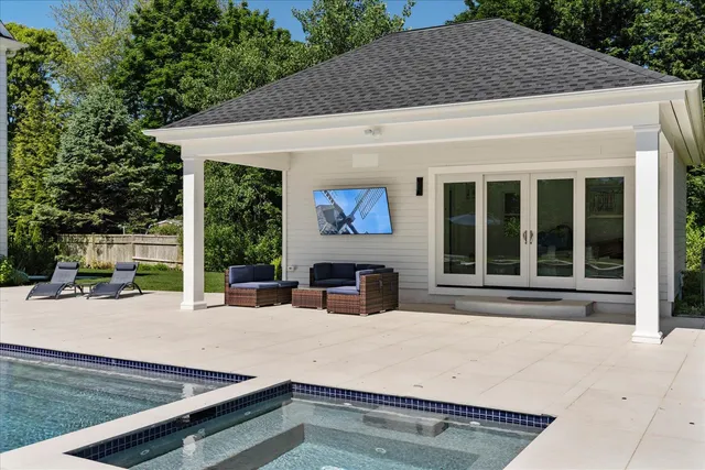 a view of a house with sitting area