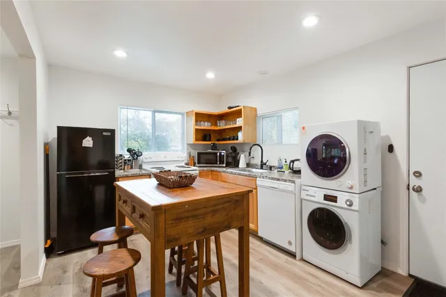 $550,000 | 16211 Monks Mountain Drive, Austin, TX 78734