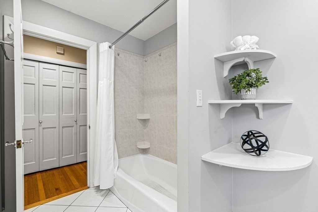 20 York Road Winchester, MA 01890 - Photo 25 of 38 Gallery Image 25