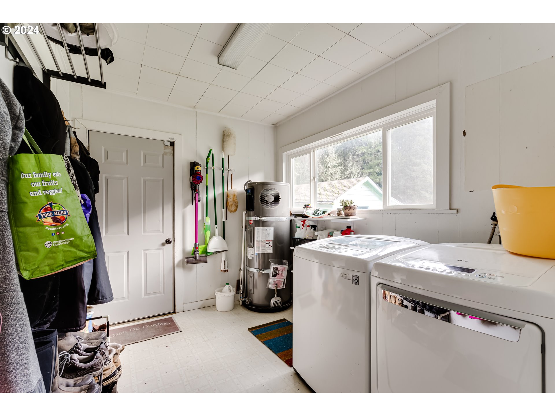 74239 London Road Cottage Grove, OR 97424 - Photo 11 of 32 Gallery Image 11