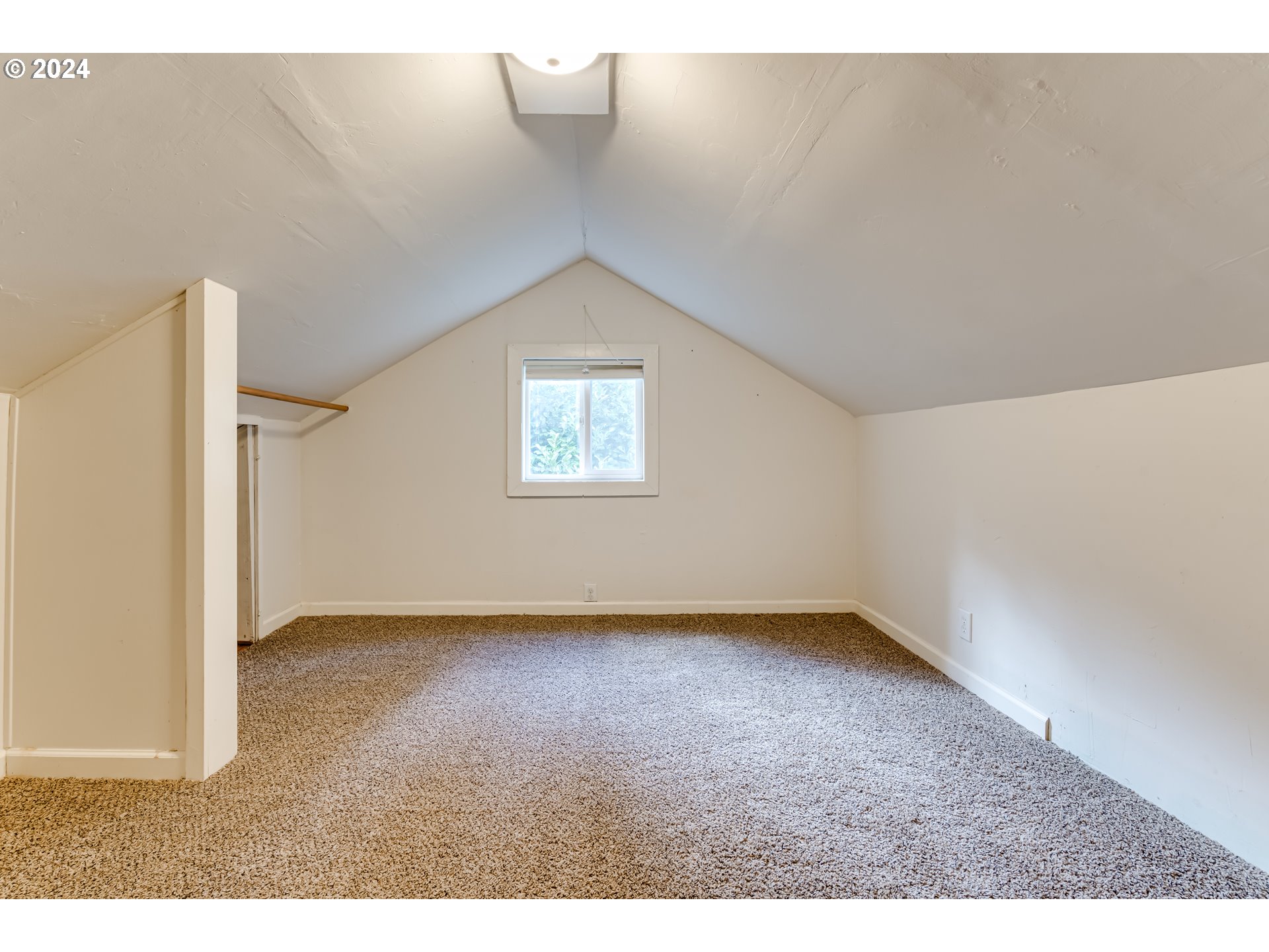 74239 London Road Cottage Grove, OR 97424 - Photo 22 of 32 Gallery Image 22