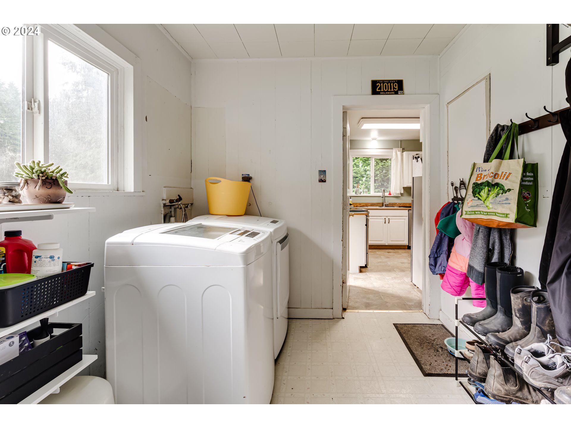 74239 London Road Cottage Grove, OR 97424 - Photo 10 of 32 Gallery Image 10