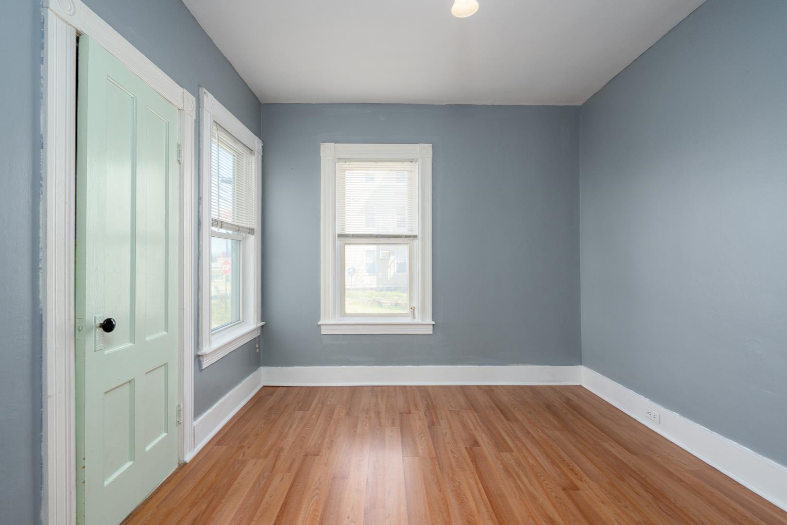 636 Second Street Manchester, NH 03102 - Photo 13 of 22