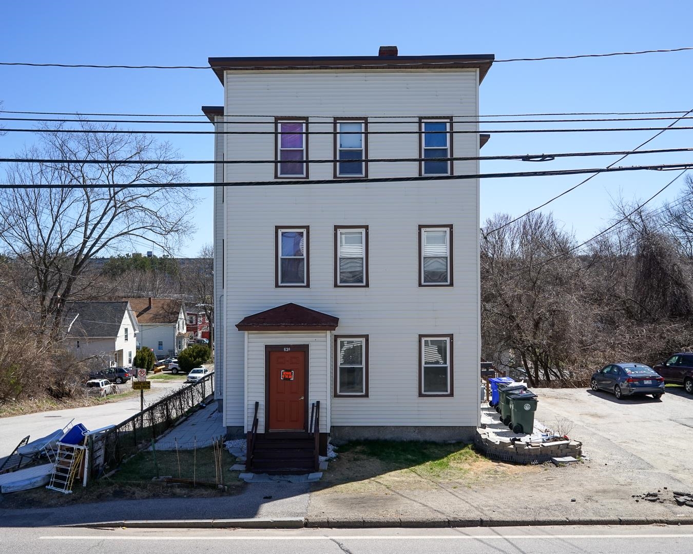 636 Second Street Manchester, NH 03102 - Photo 3 of 22