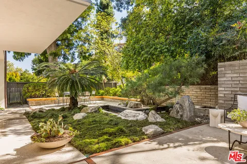 $3,299,500 | 9080 Wonderland Park Avenue, Los Angeles, CA 90046