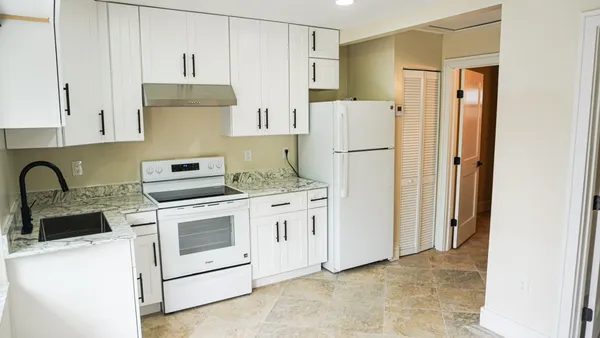 $1,600 | 1502 Avenue I Fort, Unit B, Fort Pierce, FL 34950