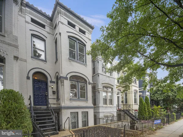 $3,299 | 59 New York Avenue Northwest, Washington, DC 20001