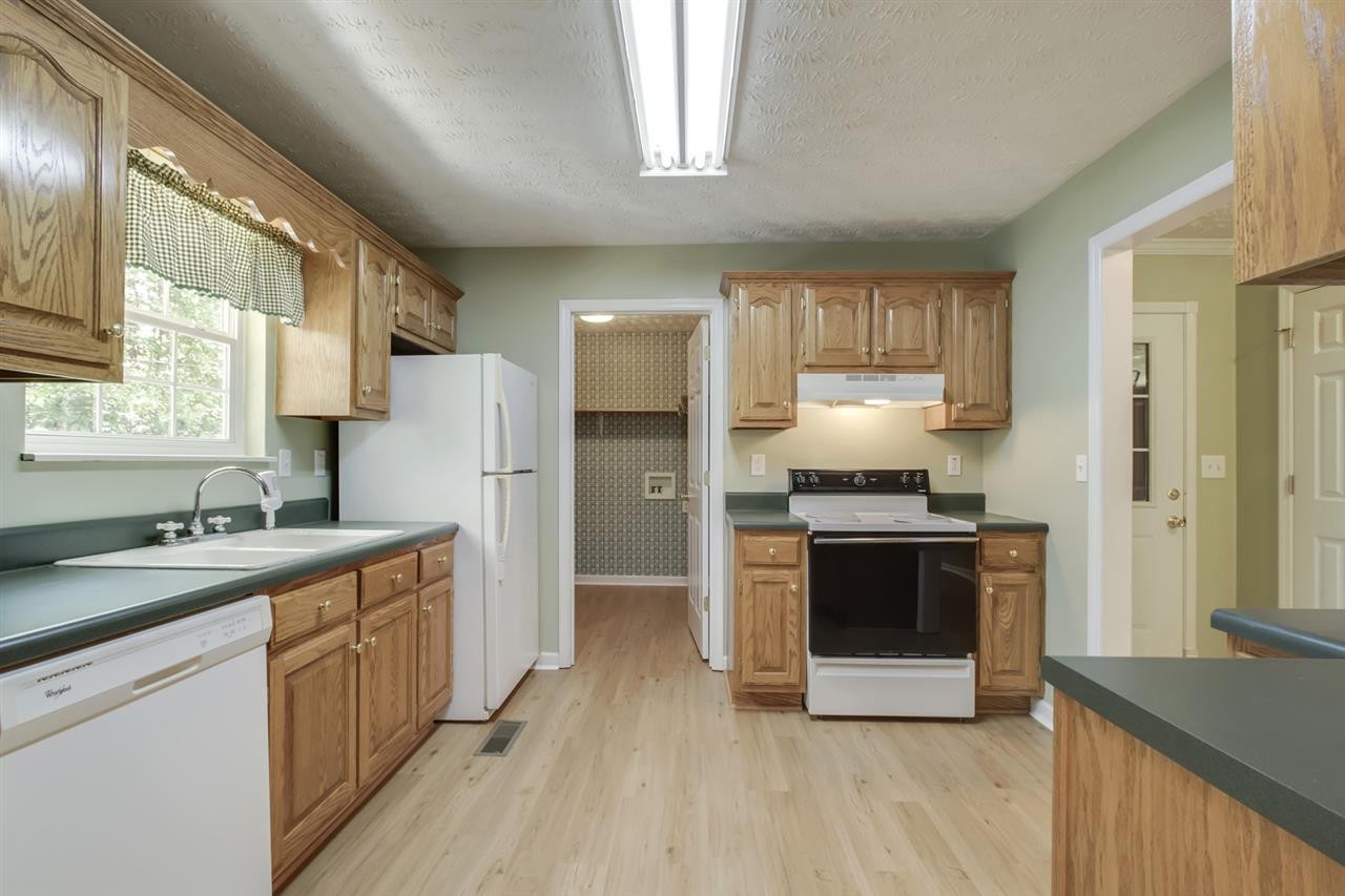 2700 Armstrong Ferry Road Decatur, TN 37322 - Photo 8 of 48 Gallery Image 8