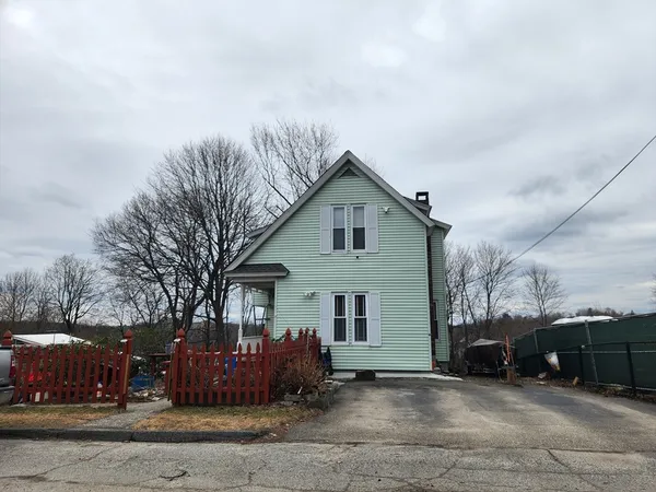 $420,000 | 60 Circuit Avenue South, Worcester, MA 01603