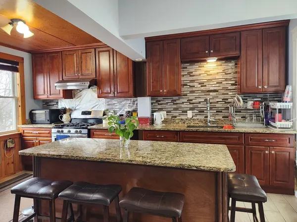 $420,000 | 60 Circuit Avenue South, Worcester, MA 01603