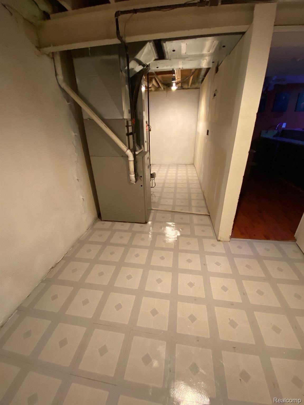1603 Angela Road Walled Lake, MI 48390 - Photo 76 of 76 angela 3.jpg