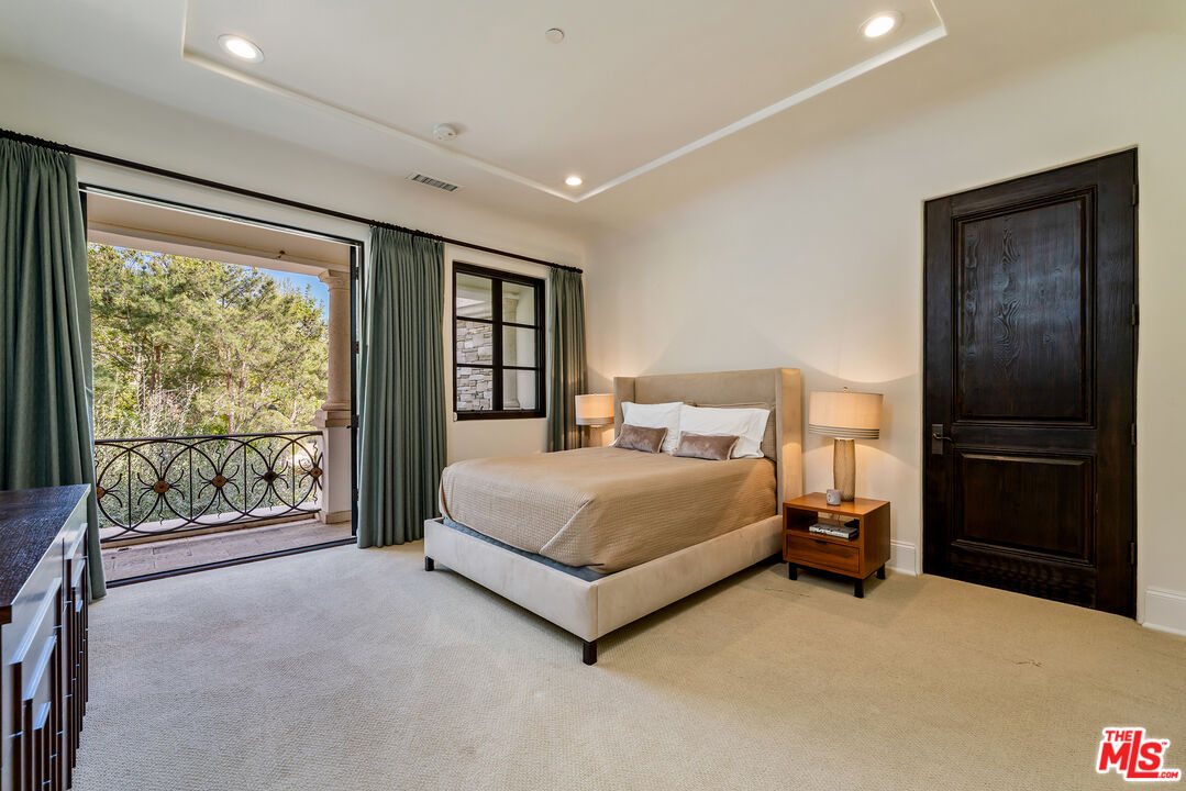 12705 Chalon Road Los Angeles, CA 90049 - Photo 27 of 46