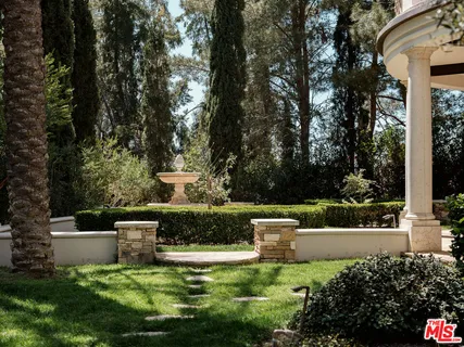 $49,500,000 | 12705 Chalon Road, Los Angeles, CA 90049