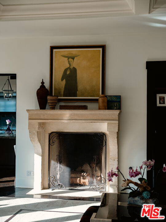 12705 Chalon Road Los Angeles, CA 90049 - Photo 10 of 46