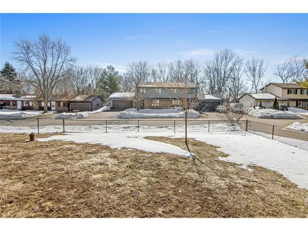 $2,500 | 7445 Borman Avenue, Inver Grove Heights, MN 55076