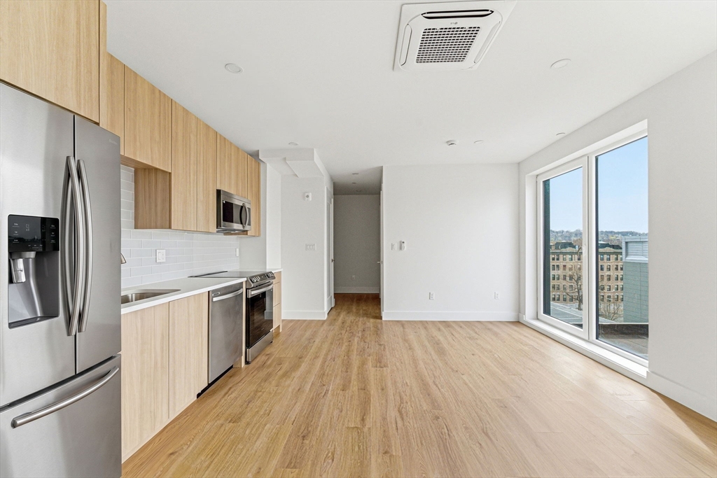 1035 Commonwealth Avenue, Unit 609 Boston, MA 02215 - Photo 2 of 14