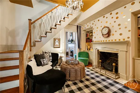 $999,000 | 407 East Jones Street, Savannah, GA 31401