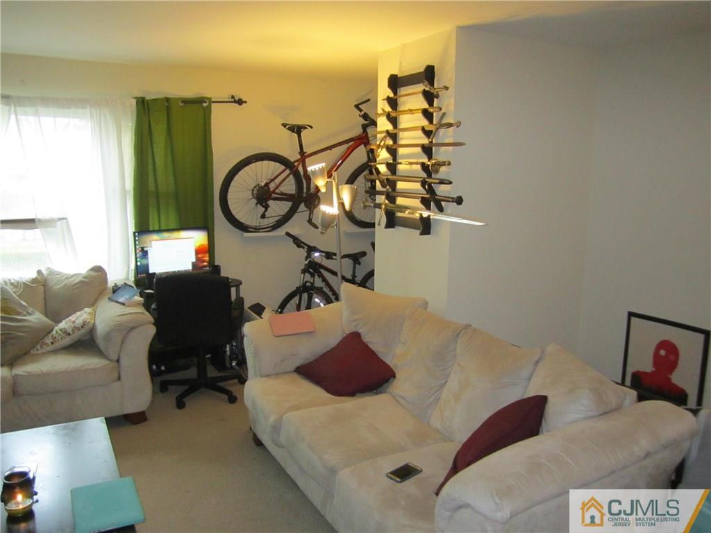 60 Fox Road, Unit 60 Edison, NJ 08817 - Photo 3 of 16 Gallery Image 3
