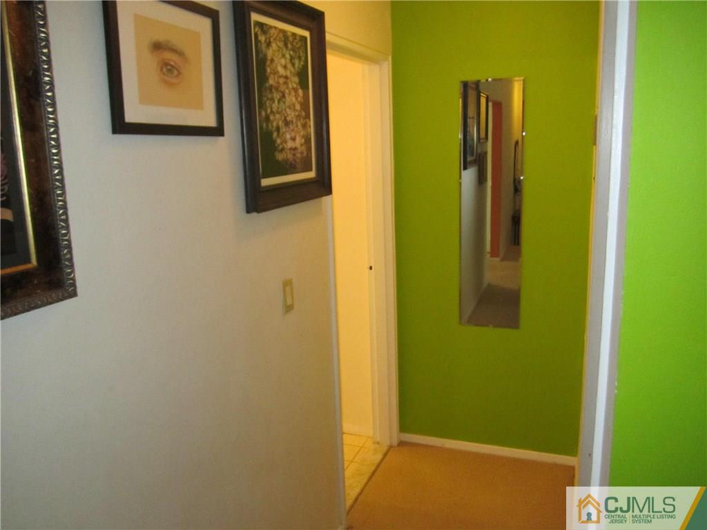 60 Fox Road, Unit 60 Edison, NJ 08817 - Photo 6 of 16 Gallery Image 6
