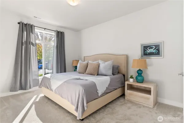 $1,299,999 | 33473 Walnut Avenue Southeast, Black Diamond, WA 98010