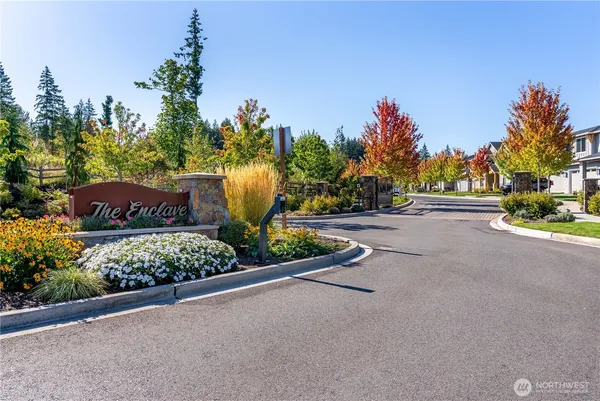 $1,299,999 | 33473 Walnut Avenue Southeast, Black Diamond, WA 98010