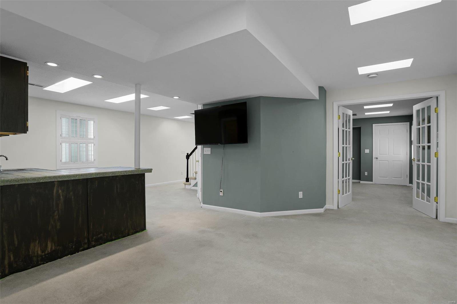 15 Weybridge Court Edwardsville, IL 62025 - Photo 32 of 39 Gallery Image 32