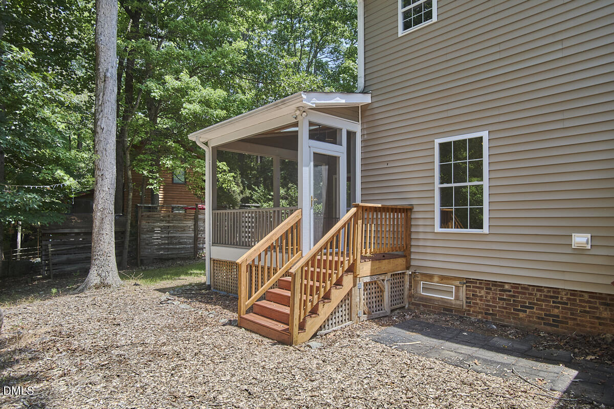 309 Blueridge Road Carrboro, NC 27510 - Photo 45 of 63 029