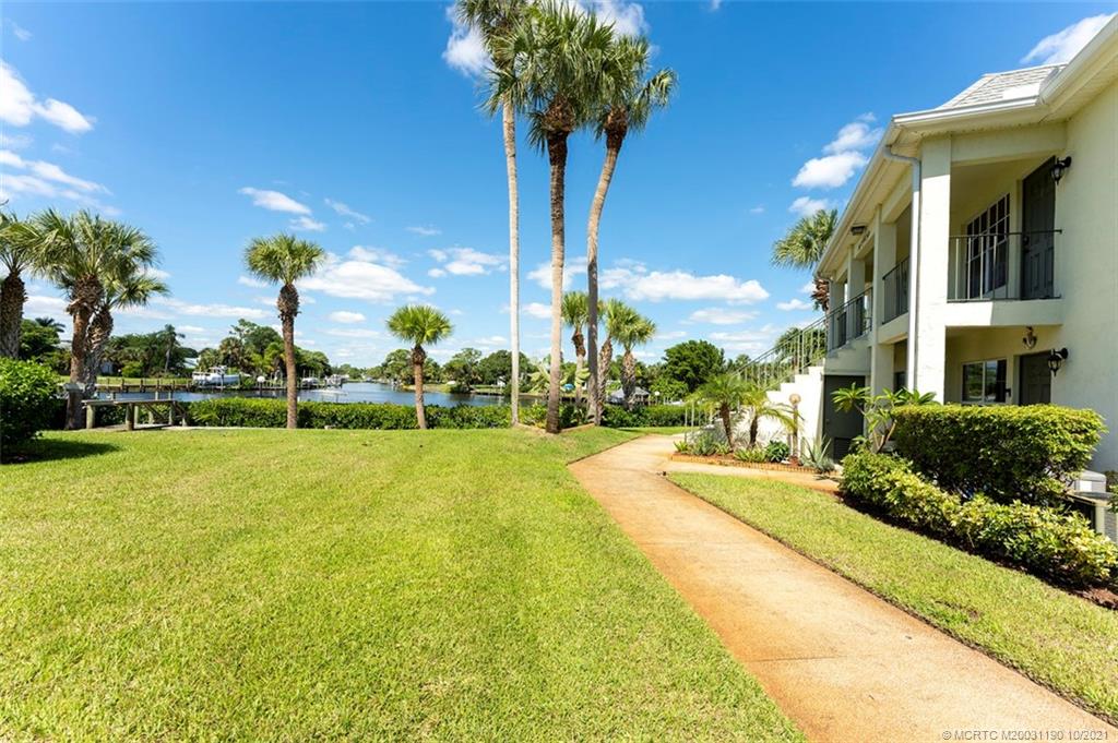 944 Northwest Spruce Ridge Drive, Unit B7 Stuart, FL 34994 - Photo 24 of 28